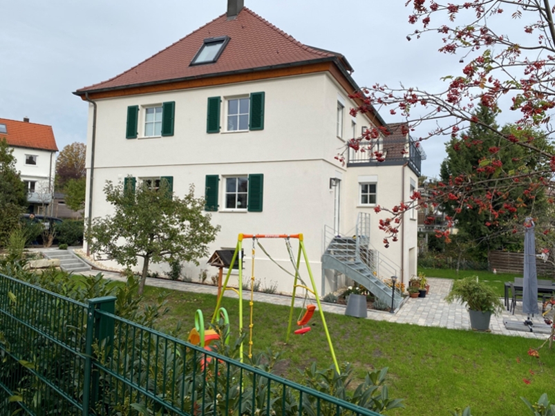 Mehfamilienhaus mit attraktiven Garten